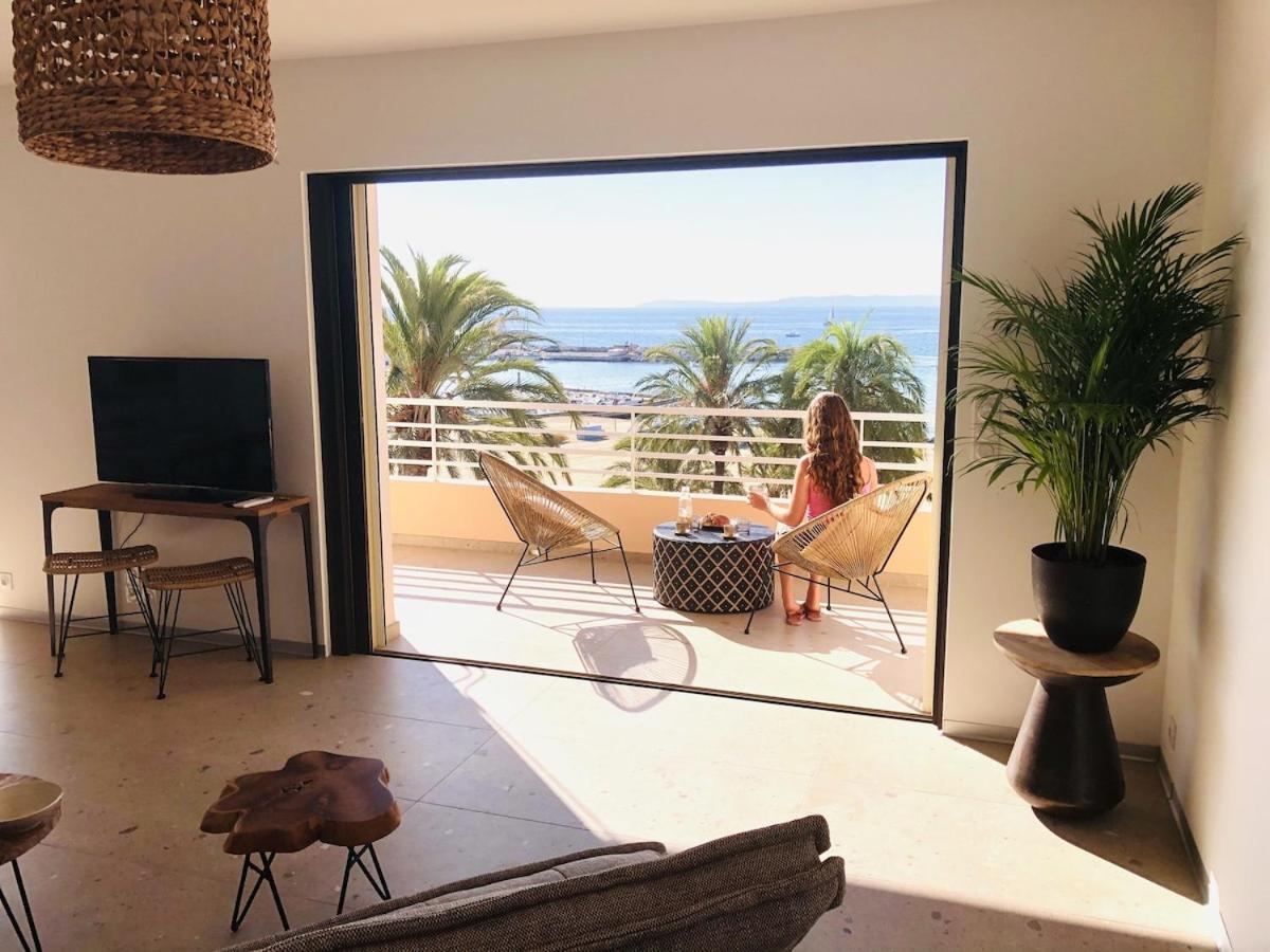 Appartement T3 Lumineux Traversant Totalement Neuf En Face De La Plage Front De Mer Vue Sur Les Iles Vue Mer Panoramique Assuree Residence De La Plage Centre Ville Du Lavandou 3Eme Etage Avec Ascenseur Appartement T3 Le Lavandou Extérieur photo