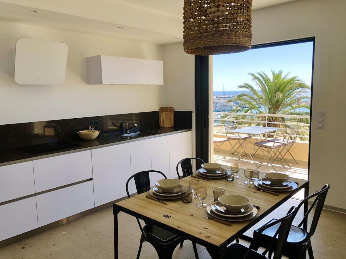 Appartement T3 Lumineux Traversant Totalement Neuf En Face De La Plage Front De Mer Vue Sur Les Iles Vue Mer Panoramique Assuree Residence De La Plage Centre Ville Du Lavandou 3Eme Etage Avec Ascenseur Appartement T3 Le Lavandou Extérieur photo